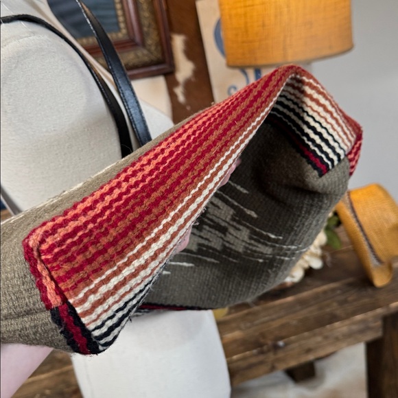 Vintage El Paso Saddle Blanket Co Tote Bag in Tan, Black & Red - Picture 5 of 6